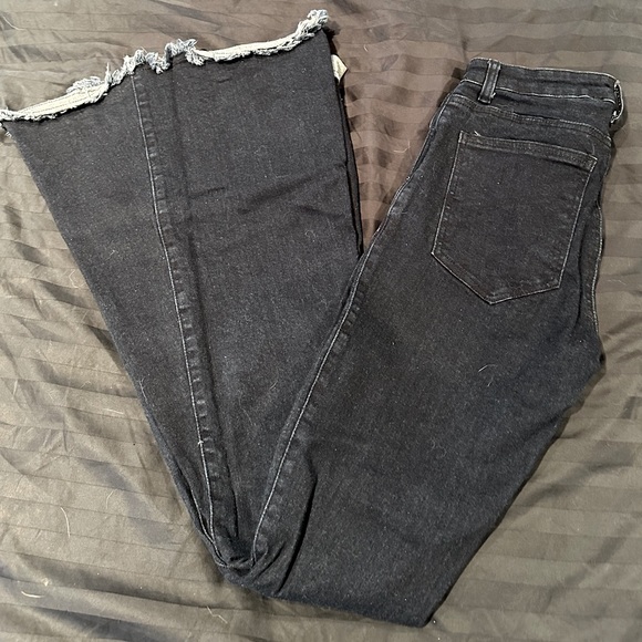 Altar’d State Womens Super Flare Dark Wash Denim - Picture 1 of 2